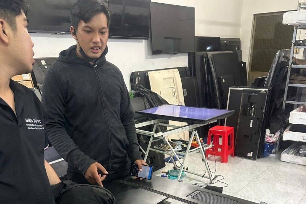 2_ Tiêu chí chọn địa chỉ sửa tivi uy tín giá rẻ tại TP.HCM