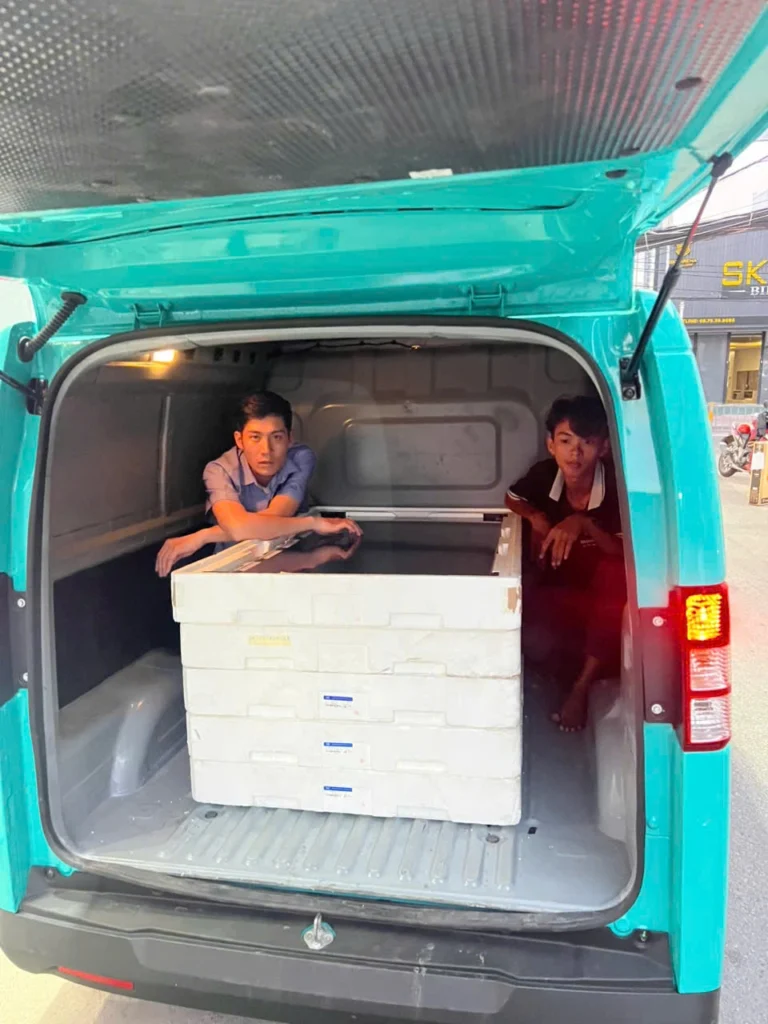 Liên hệ Điện Máy Minh để đặt lịch sửa tivi tại nhà TP.HCM